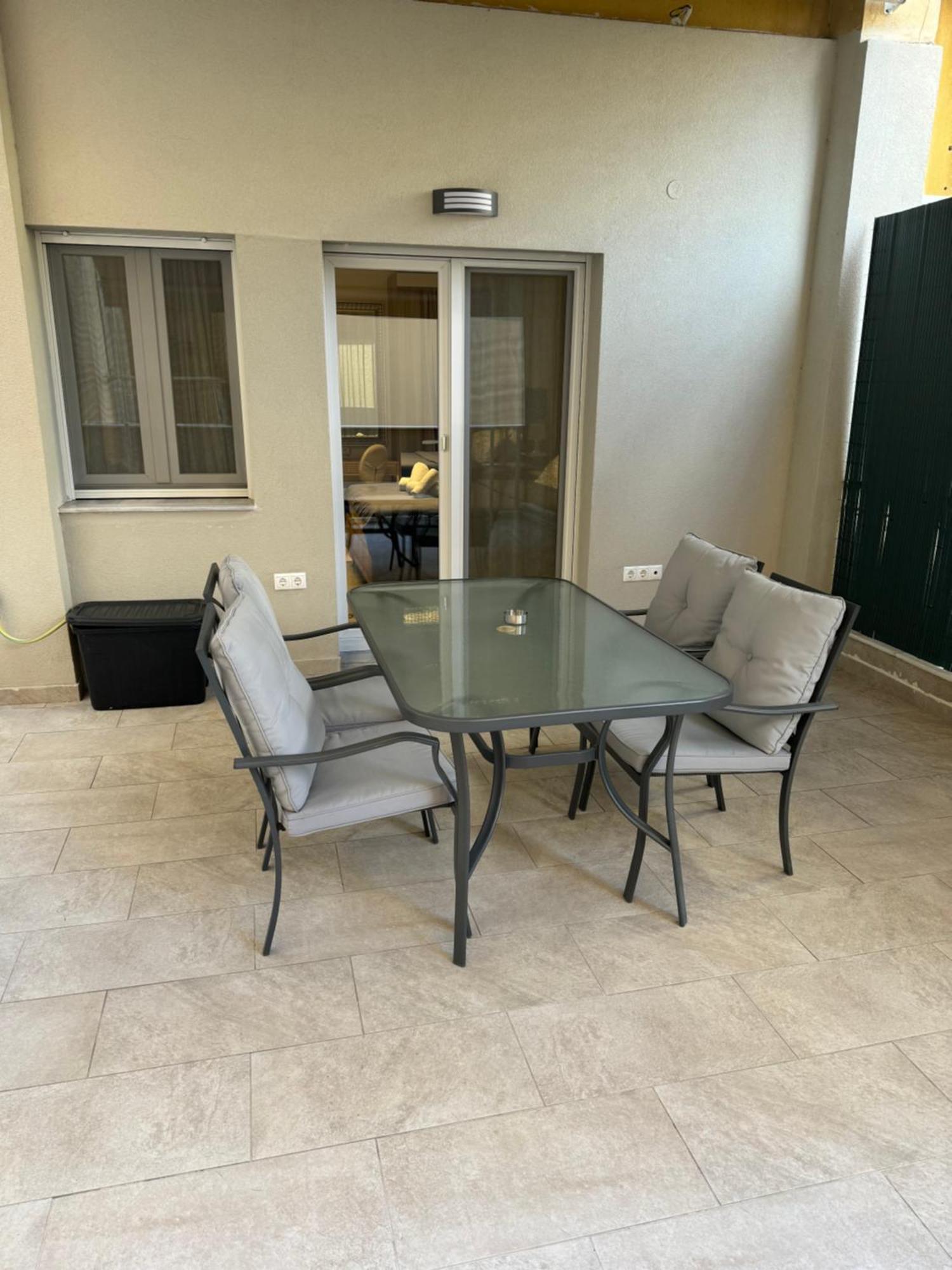 شقة Ag.Sofias Pedestrian Area Luxury Ap. & Big Balcony سالونيك المظهر الخارجي الصورة
